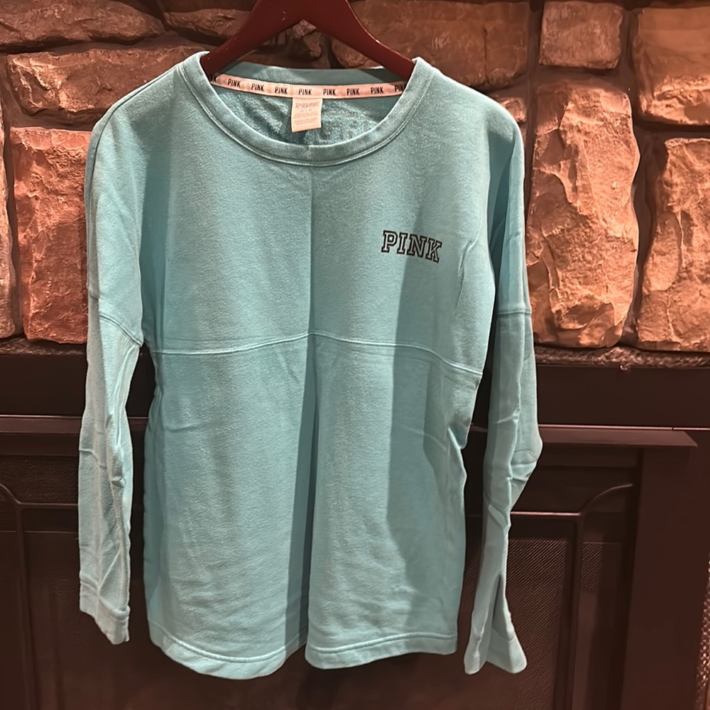 PINK Victoria’s Secret Varsity Crew